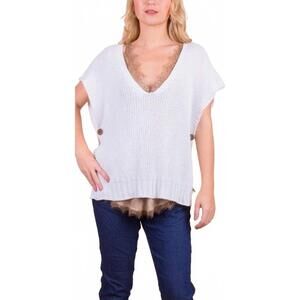 NEW GIGI MODA editta v neck vest in white